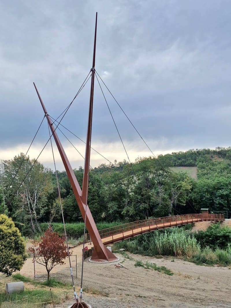 Movimentazione e varo passerella ciclo–pedonale di Borgo Rivola ...