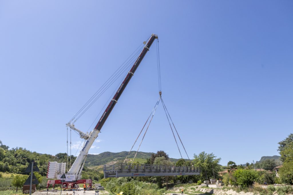 Noleggio mezzi di sollevamento Baldini Group